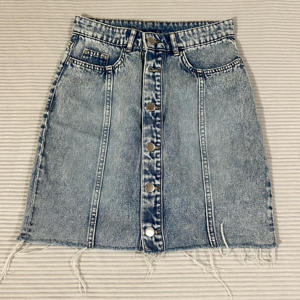 H&M Denim skirt for women